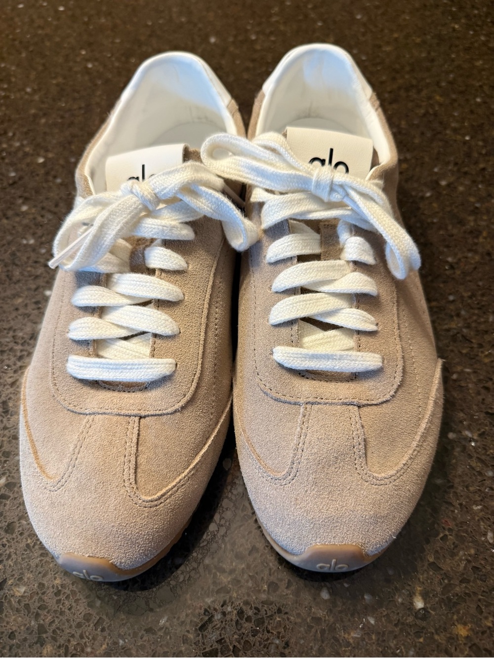 Unisex ALO Yoga sunset sneakers, Gravel color, size M 7.5/W9